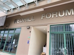 Redhill Forum (D3), Factory #313553011